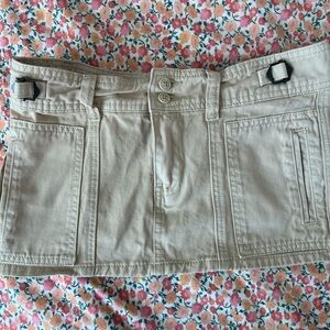Brandy Melville cargo skirt